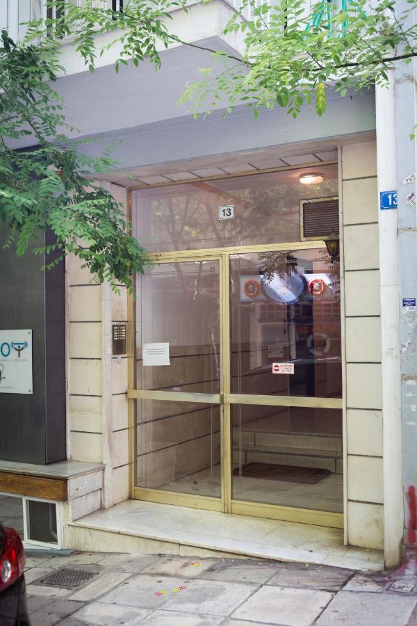 Stylish, Comfortable, Basement Loft-Like Apartment With Amenities Atenas Exterior foto
