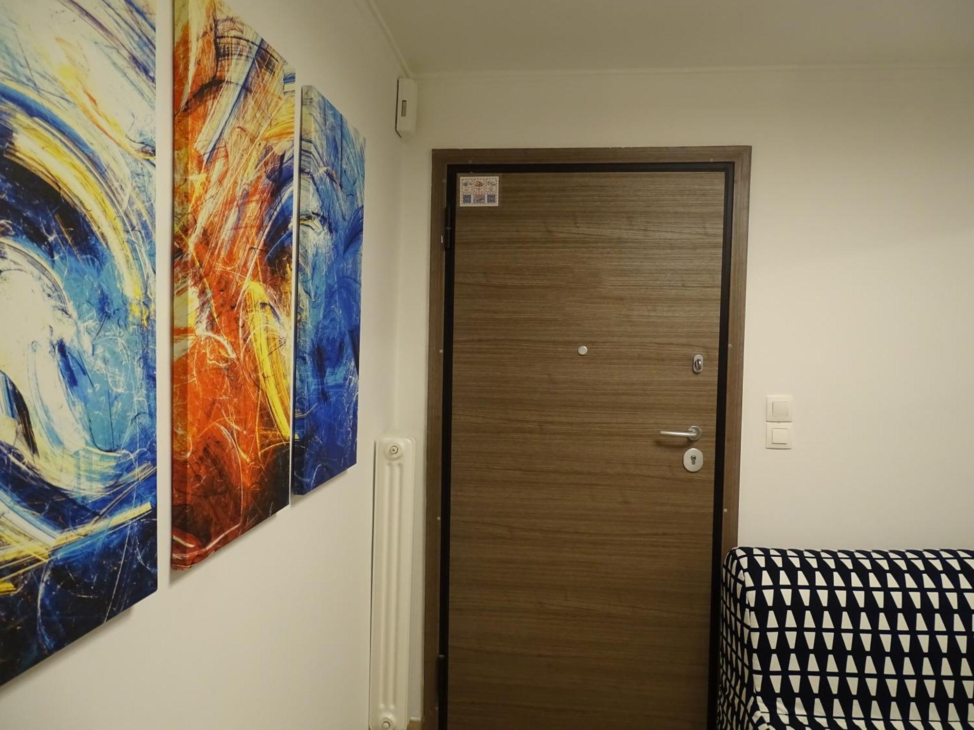 Stylish, Comfortable, Basement Loft-Like Apartment With Amenities Atenas Exterior foto