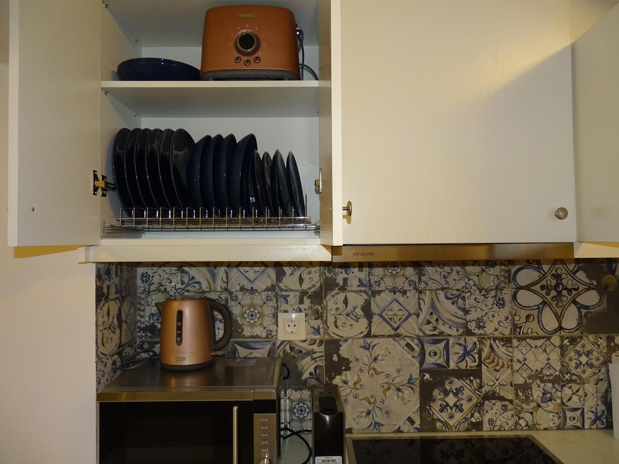 Stylish, Comfortable, Basement Loft-Like Apartment With Amenities Atenas Exterior foto